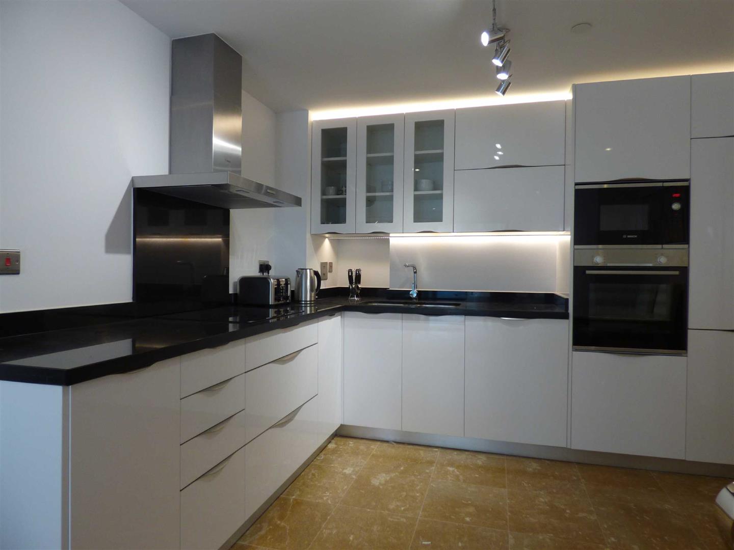 Image of Apartment - 1 Bedrooms - 1 Bathrooms for Rental in Ocean Spa Plaza-Gibraltar, Image 3